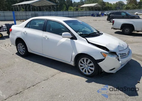 2013 Toyota Corolla Base z USA, uszkodzony, nr VIN 2T1BU4EE6DC007054